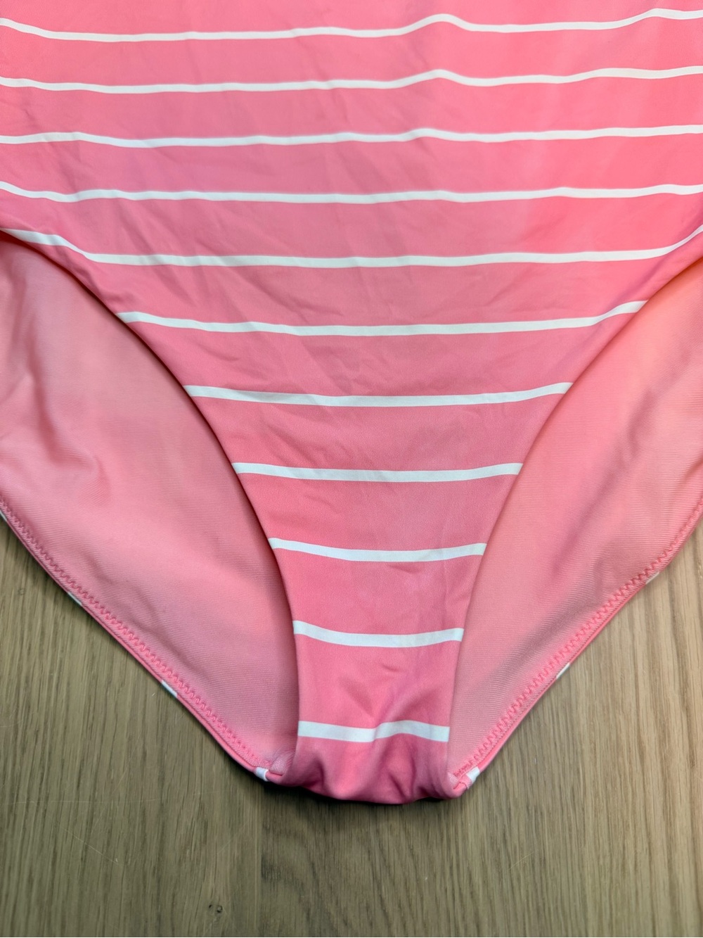 VINEYARD VINES One Piece Striped Pink White Square Neck Swimsuit Size Medium - Picture 9 of 11